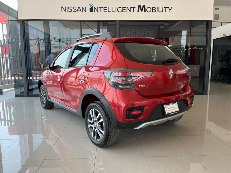 Renault Sandero y Stepway INTENS CVT 2023